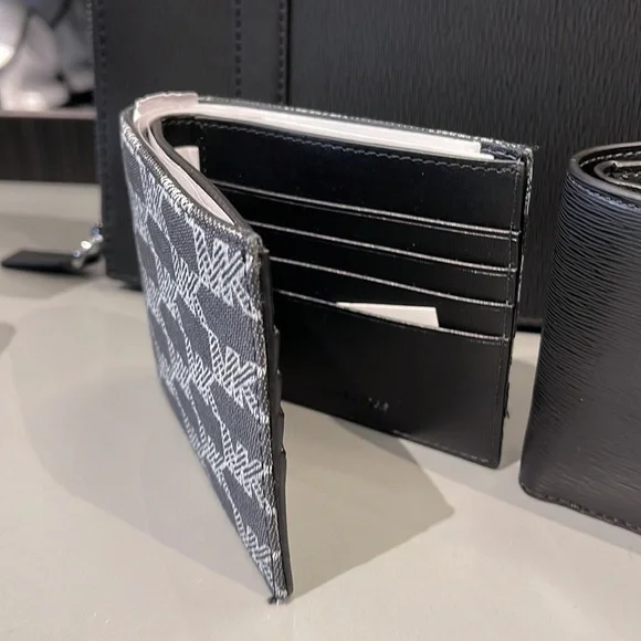 Michael Kors Men’s Women’s Cooper Logo Fabric Billfold Wallet Black Multi NWT - Picture 7 of 16